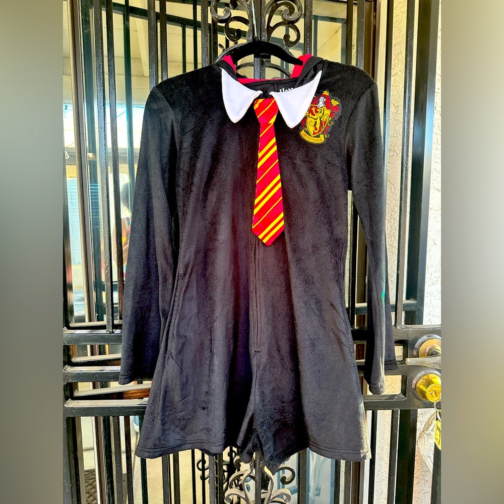 Harry Potter Hermione Black fleece Romper Costume Size Sm/Med